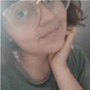 Estudiante de psicología que ofrece clases a modo de repaso para alumnos de secundaria y para alumnos de psicología de primeros ciclos